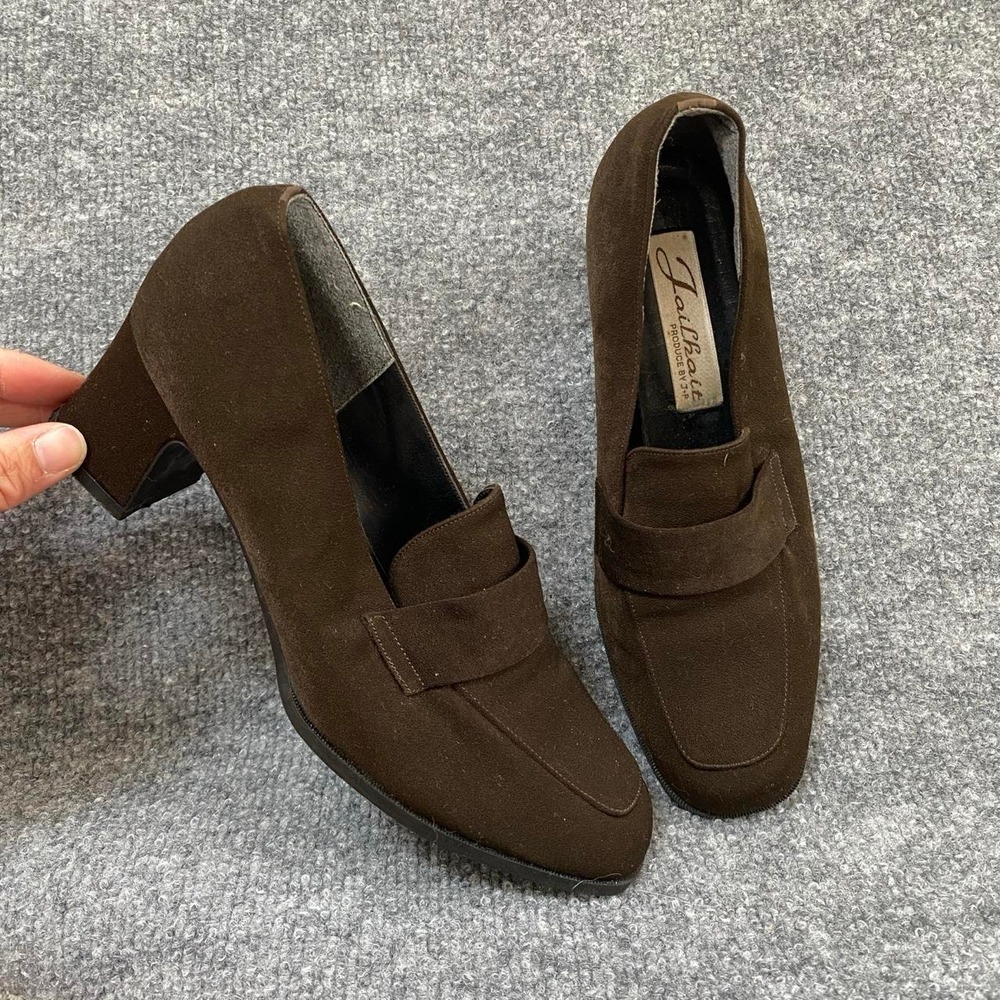 VINTAGE OLIVE GREEN BROWN SUEDE HEEL LOAFERS OFFICE SIREN MORI KEI GRUNGE FAIRY